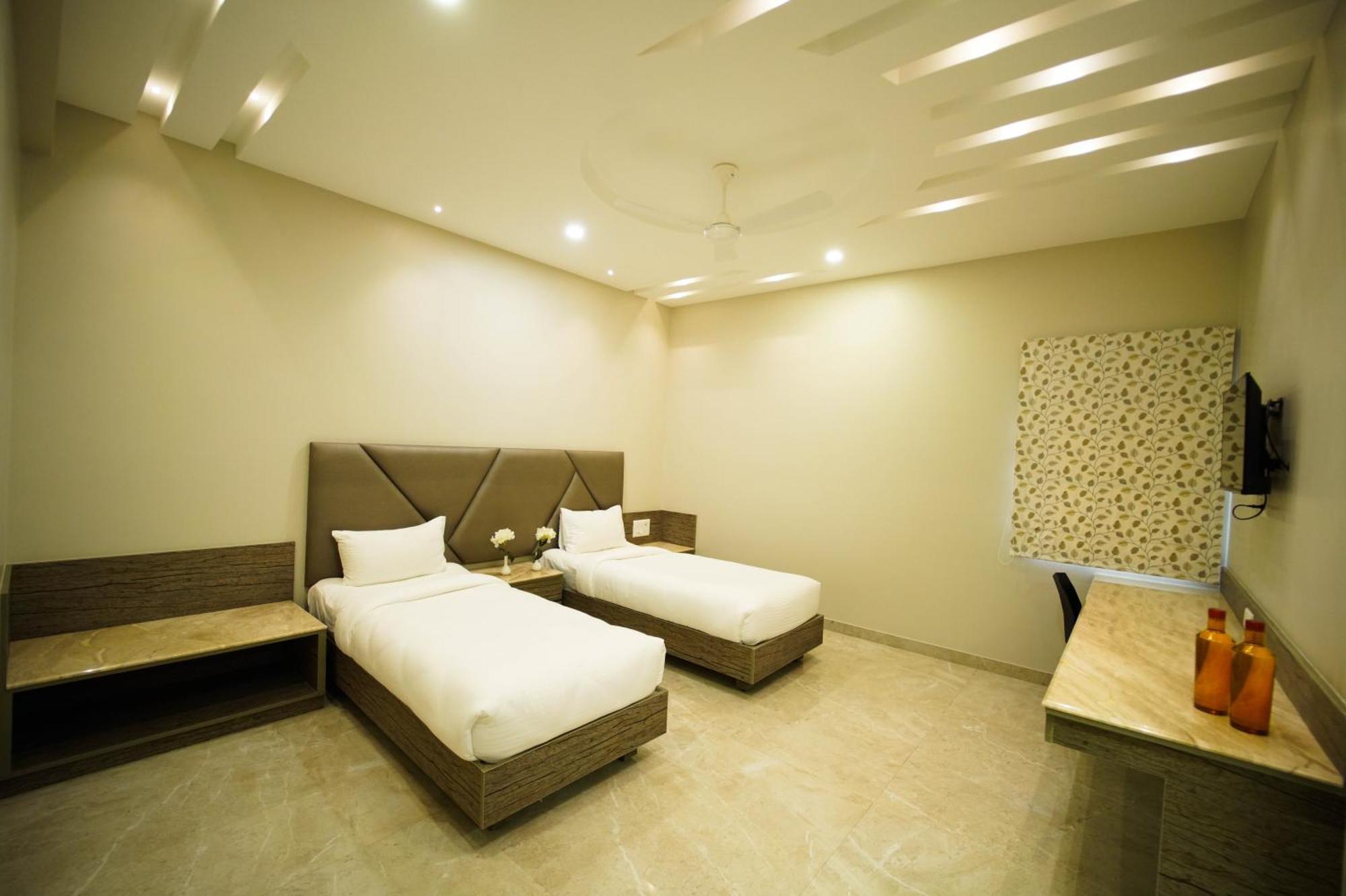 העיר בנגלור Sun Shine Hotel מראה חיצוני תמונה