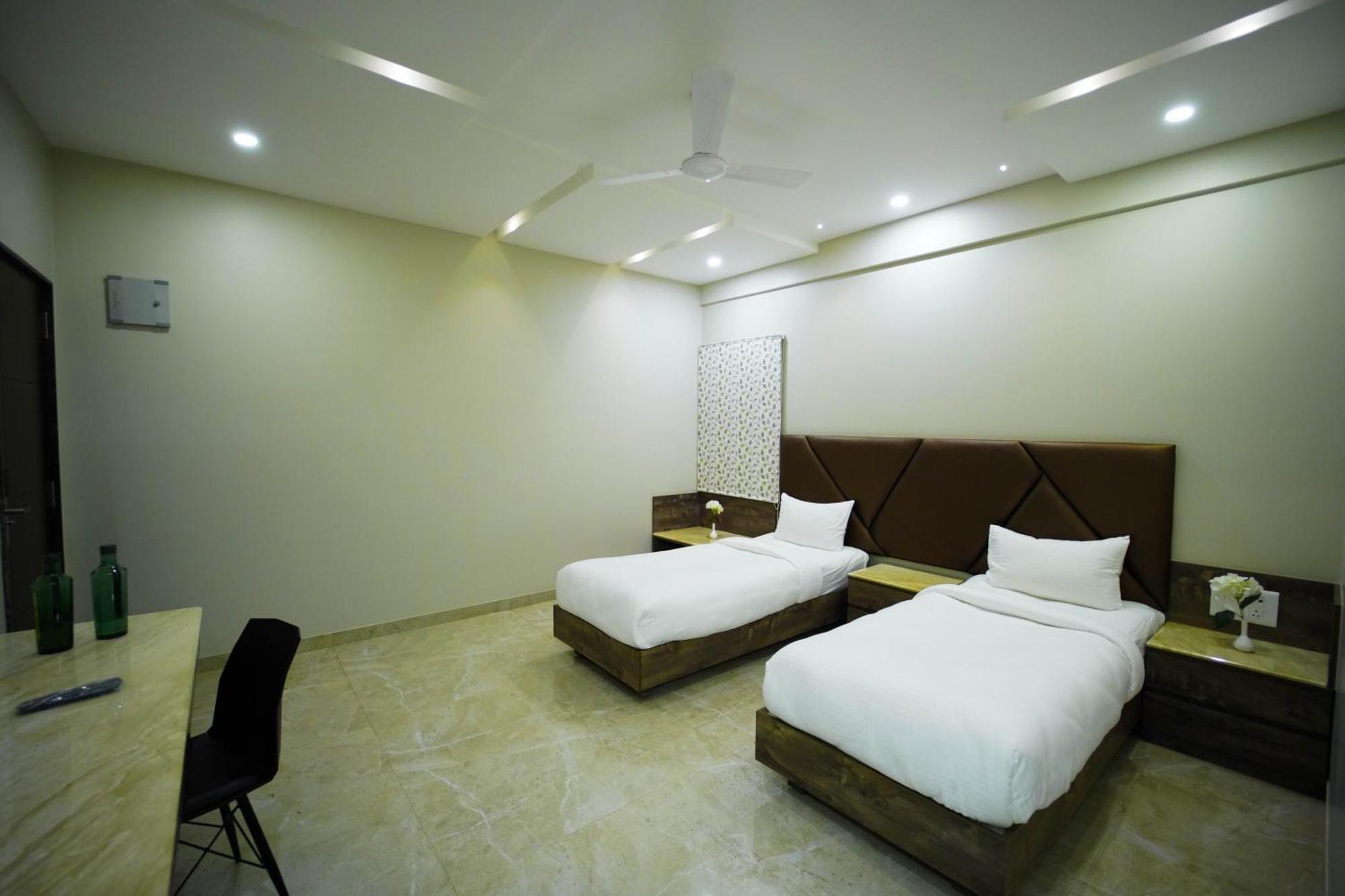 העיר בנגלור Sun Shine Hotel מראה חיצוני תמונה